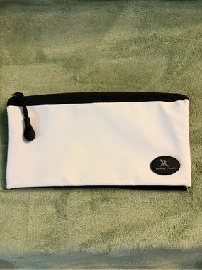 Buddy Pouch Magnetic Pouch